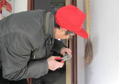 开锁师傅那么厉害, 他们一天能赚多少钱呢?